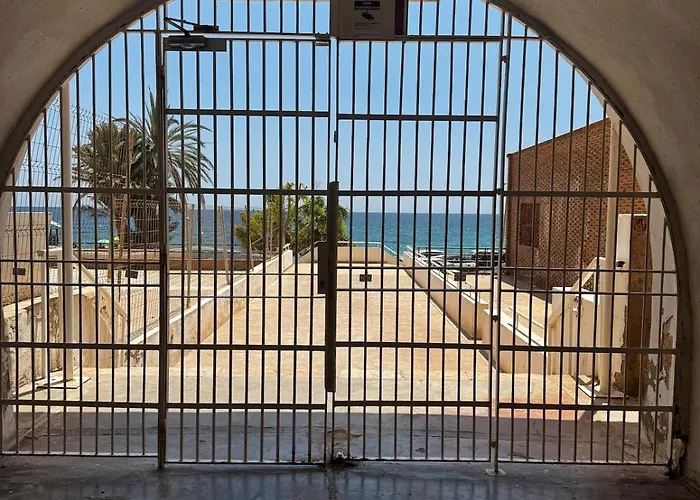 Apartamento Nuevo Frente Al Mar En Alicante